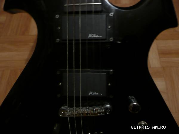 B.C. RICH WARBEAST () - 